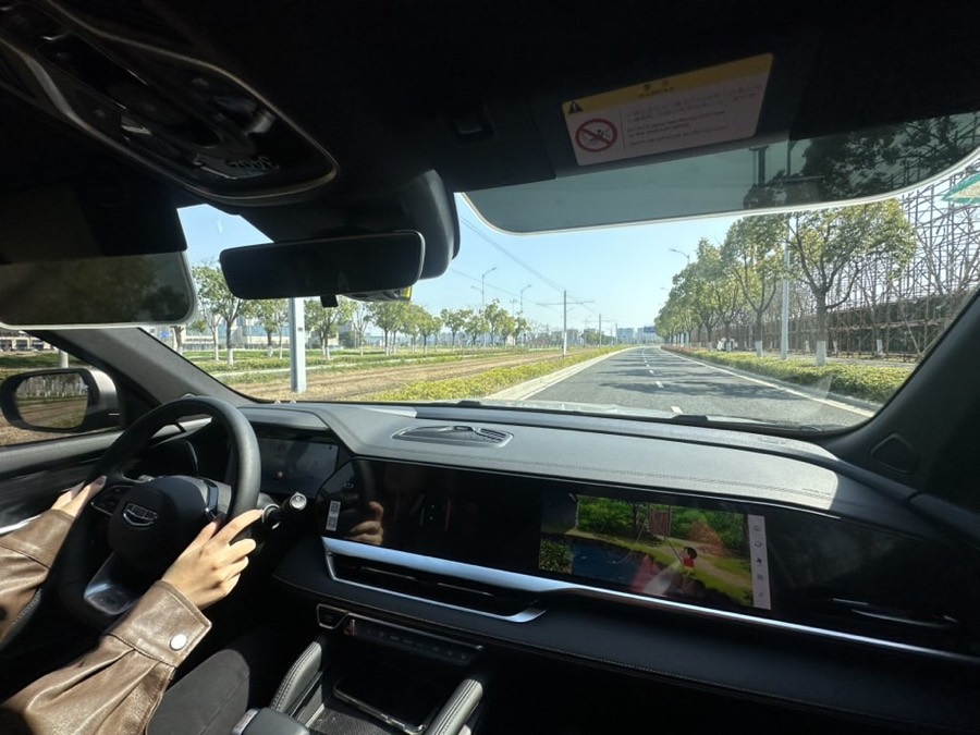 小区周边道路练车